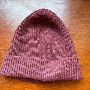 NWT JCrew Cashmere Knit Beanie / Toque Maroon